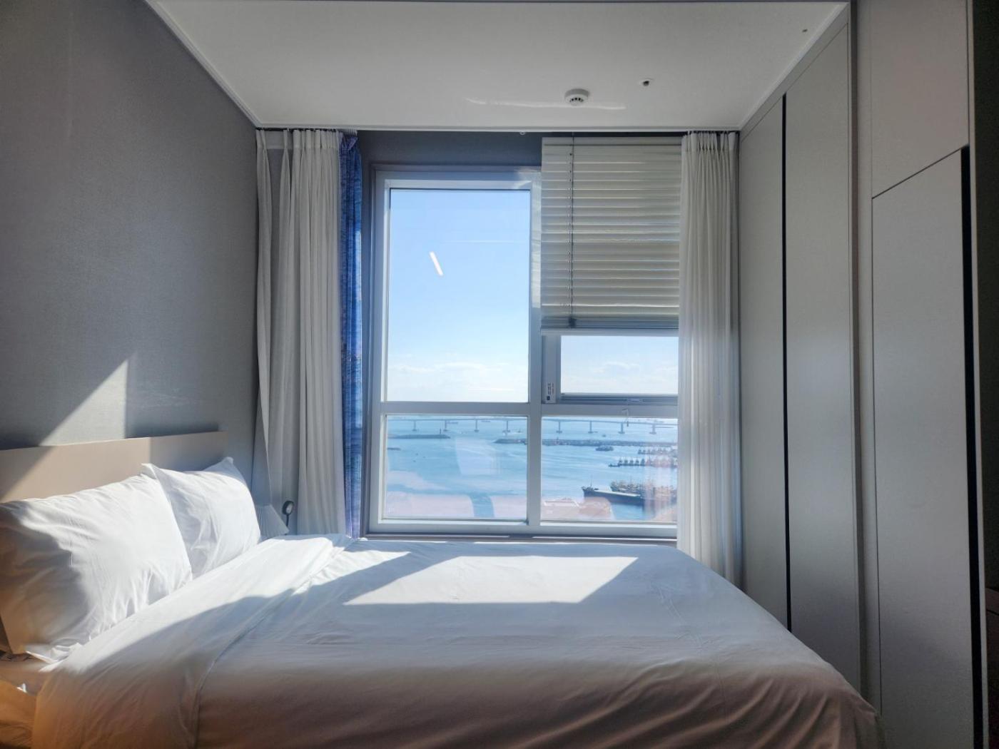 Brand New With Family Apartment Busan