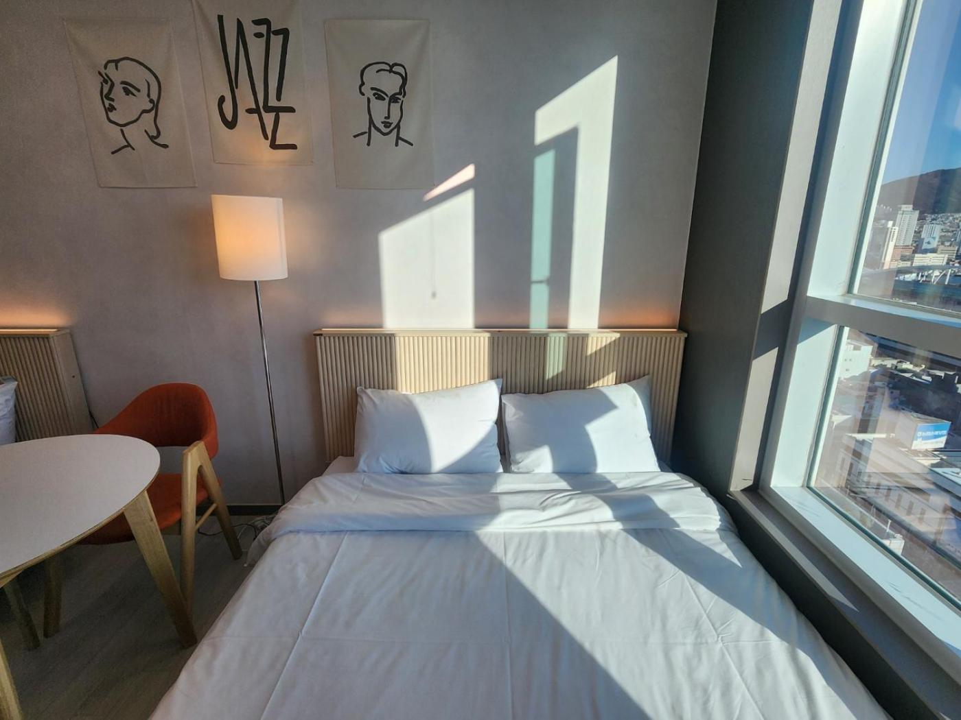 Brand New With Family Apartment Busan