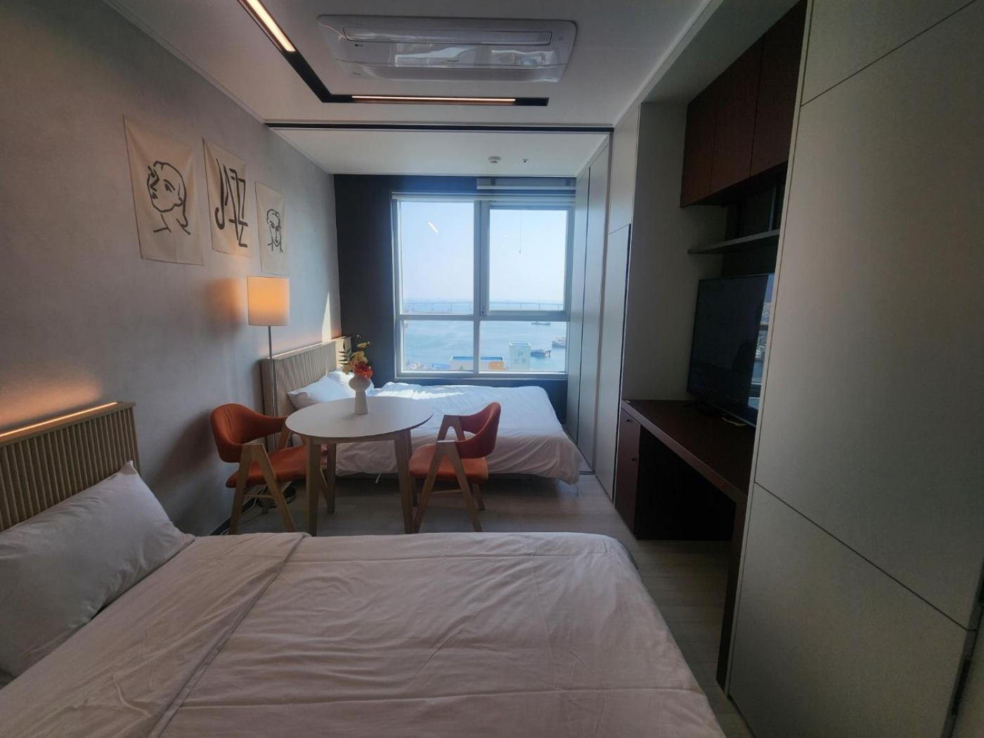 Apartment Brand New With Family